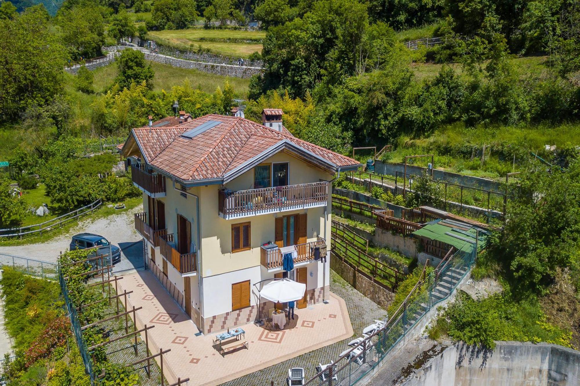 Il Giardino In Montagna Family Friendly- Happy Rentals Тенно Экстерьер фото